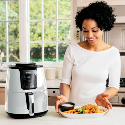 Ninja 4 Qt Air Fryer, White - Automatic Shutoff, Dishwasher Safe - Image 2